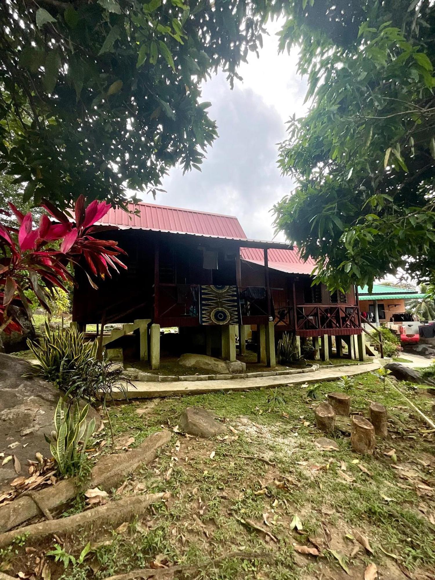 Abc Chalet Tioman Kampong Ayer Batang Kültér fotó