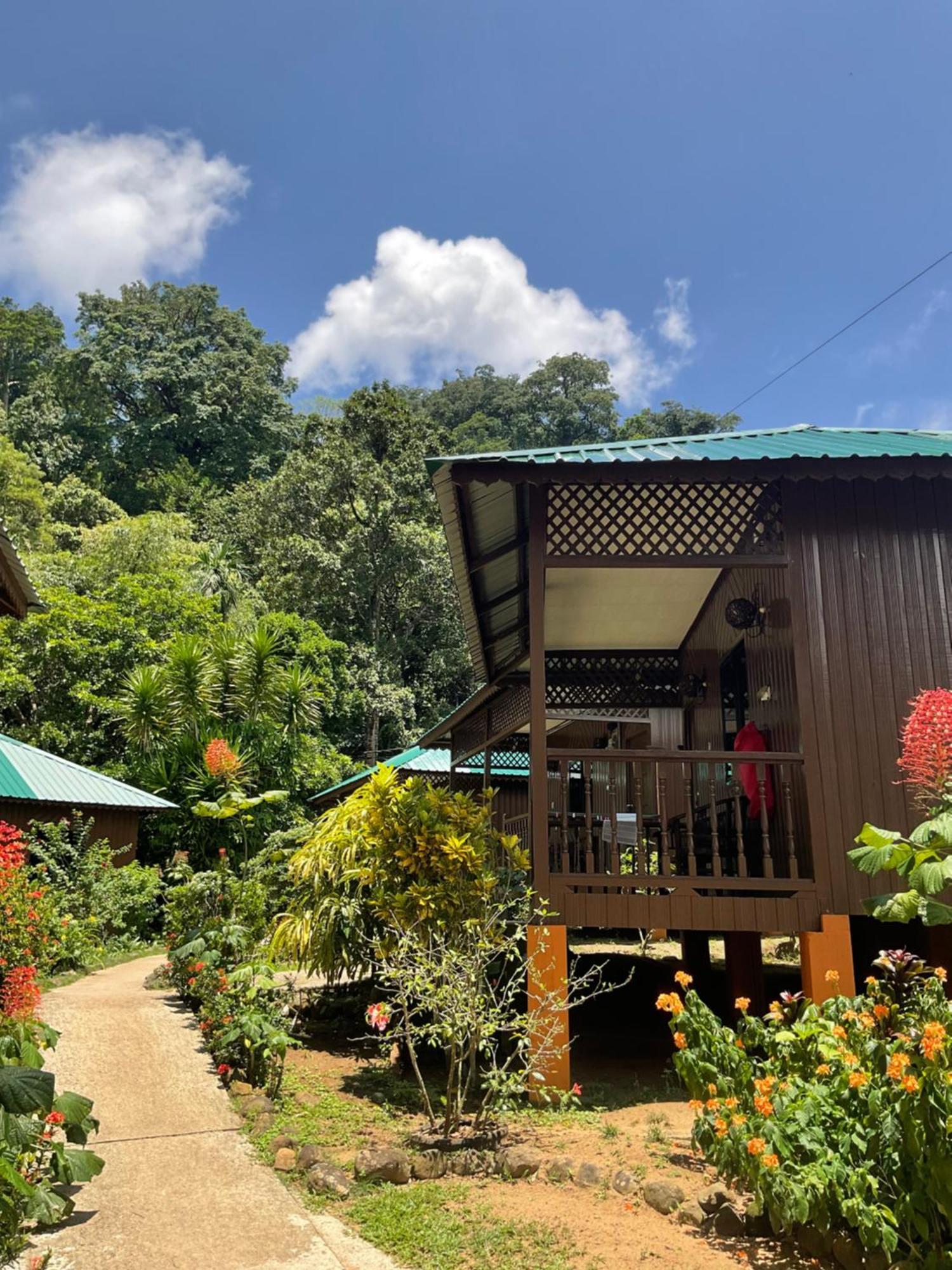 Abc Chalet Tioman Kampong Ayer Batang Kültér fotó